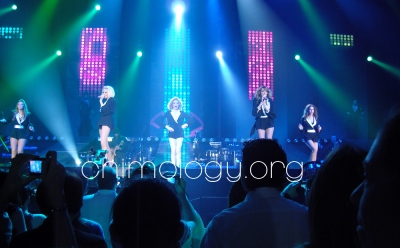Out_of_Control_Tour_Newcastle_05_05_09_289129.jpg