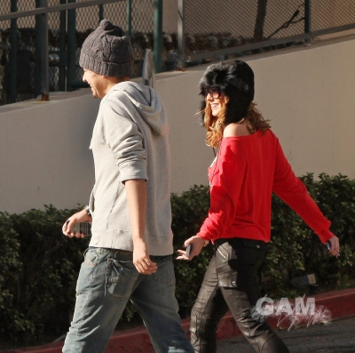 Cheryl_Cole_in_LA_13_01_12_281529.jpg