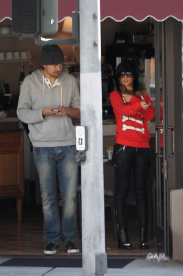 Cheryl_Cole_in_LA_13_01_12_28429.jpg