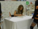 Kimberley_with_a_fan_at_her_signing_today_20_02_12_28229.jpeg