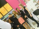 Kimberley_with_a_fan_at_her_signing_today_20_02_12_28329.jpeg