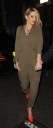 Sarah_and_Kimberley_leaving_Shrek_the_Musical_27_01_12_28329.jpg