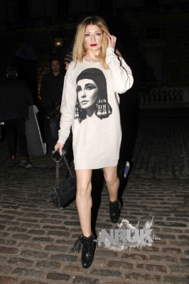 Nicola_Roberts_arriving_at_the_KTZ_fashion_show_21_02_12_28429.jpg