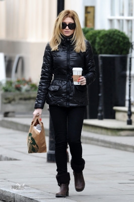 Nicola_Roberts_seen_out_in_South_Kensington_09_02_12_281329.jpg