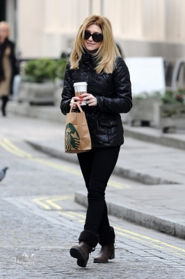 Nicola_Roberts_seen_out_in_South_Kensington_09_02_12_28629.jpg