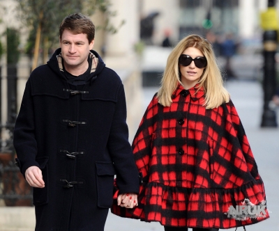 Nicola_Roberts_seen_walking_in_Mayfair_30_01_12_281429.jpg