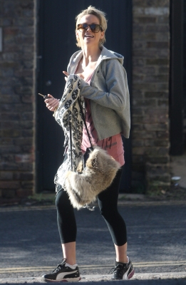 Sarah_Harding_at_a_north_London_gym_16_01_12_28429.jpg
