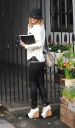 Sarah_Harding_heads_off_to_an_office_meeting_13_01_12_282529.JPG