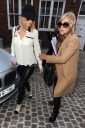 Sarah_Harding_heads_off_to_an_office_meeting_13_01_12_282929.JPG