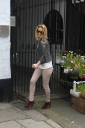 Sarah_Harding_leaves_her_home_in_London_20_01_12_28329.jpg