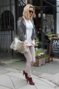 Sarah_Harding_leaves_her_home_in_London_20_01_12_28929.jpg