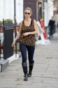 Sarah_Harding_leaving_a_coffee_place_28_02_12_282829.jpg