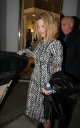Sarah_Harding_leaving_a_spa_in_Kensington_12_01_12_282229.jpg