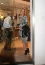 Sarah_Harding_leaving_a_spa_in_Kensington_12_01_12_282429.jpg