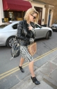 Sarah_Harding_leaving_her_apartment_12_01_12_285329.JPG
