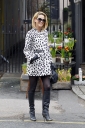 Sarah_Harding_leaving_her_appartment_11_01_12_284129.jpg