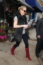 Sarah_Harding_leaving_her_home_in_North_London__London2C_England_17_02_12_281329.jpg