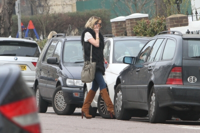 Sarah_Harding_out___about_in_London_02_03_12_282129.JPG