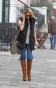 Sarah_Harding_out___about_in_London_02_03_12_28429.JPG