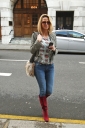 Sarah_Harding_out_and_about_in_London_19_01_12_283929.jpg