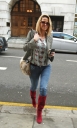 Sarah_Harding_out_and_about_in_London_19_01_12_284029.jpg