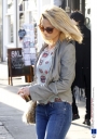 Sarah_Harding_out_and_about_in_London_19_01_12_284729.jpg