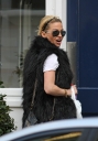 Sarah_Harding_out_in_West_London_25_02_12_28929.jpg