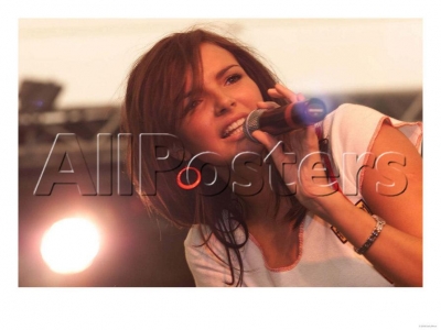 Girls_Aloud_at_West_Belfast_Festival_August_2003_28229.jpg
