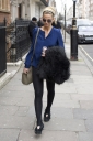 Sarah_Harding_seen_going_to_the_doctors_06_03_12_28329.jpg