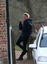 Sarah_Harding_seen_having_a_cigarette_break_01_02_12_28229.jpg