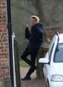 Sarah_Harding_seen_having_a_cigarette_break_01_02_12_28429.jpg