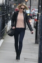Имя файла=Sarah_Harding_shopping_in_central_London_29_02_12_282829.jpg
Размер файла=608КБ
Размеры=2000x3000
Дата=Март 16, 2012 Sarah_Harding_shopping_in_central_London_29_02_12_282829.jpg