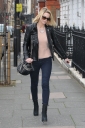 Имя файла=Sarah_Harding_shopping_in_central_London_29_02_12_283429.jpg
Размер файла=1194КБ
Размеры=2474x3711
Дата=Март 16, 2012 Sarah_Harding_shopping_in_central_London_29_02_12_283429.jpg