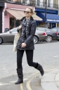 Sarah_Harding_visits_a_food_and_wine_shop2C_London_09_03_12_28729.jpg