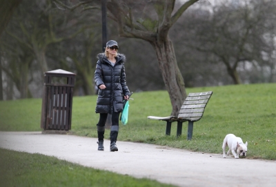 Sarah_Harding_walking_her_dog_Claude_in_North_London__It_was_Claude_s_first_walk_in_a_week_after_he_suffered_a_slipped_disc__London2C_England_20_02_12_283129.jpg