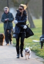 Sarah_Harding_walks_her_dog_07_02_12_28829.jpg
