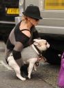 Sarah_Harding_walks_her_dog_21_01_12_281929.jpg