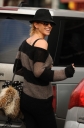 Sarah_Harding_walks_her_dog_21_01_12_283029.jpg