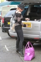 Sarah_Harding_walks_her_dog_21_01_12_28929.jpg