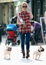 Имя файла=Sarah_Harding_walking_her_dogs_in_Primrose_Hill_15_03_12_28929.jpg
Размер файла=383КБ
Размеры=2267x3179
Дата=Март 16, 2012 Sarah_Harding_walking_her_dogs_in_Primrose_Hill_15_03_12_28929.jpg
