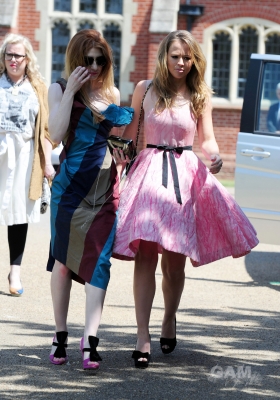 Kim_and_Nicola_attend_a_friends_wedding_in_Berkshire_3_06_11_281829.jpg