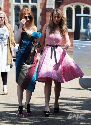 Kim_and_Nicola_attend_a_friends_wedding_in_Berkshire_3_06_11_282129.jpg