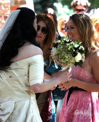Kim_and_Nicola_attend_a_friends_wedding_in_Berkshire_3_06_11_283229.jpg