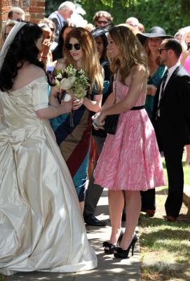 Kim_and_Nicola_attend_a_friends_wedding_in_Berkshire_3_06_11_284229.jpg
