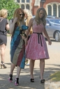Имя файла=Kim_and_Nicola_attend_a_friends_wedding_in_Berkshire_3_06_11_286329.jpg
Размер файла=639КБ
Размеры=1999x2946
Дата=Март 16, 2012 Kim_and_Nicola_attend_a_friends_wedding_in_Berkshire_3_06_11_286329.jpg