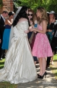Имя файла=Kim_and_Nicola_attend_a_friends_wedding_in_Berkshire_3_06_11_289929.jpg
Размер файла=748КБ
Размеры=1999x3077
Дата=Март 16, 2012 Kim_and_Nicola_attend_a_friends_wedding_in_Berkshire_3_06_11_289929.jpg