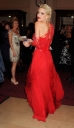 Kim_and_Sarah_at_the_2011_Orange_BAFTA_13_02_11_2810829.jpg