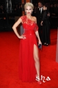 Kim_and_Sarah_at_the_2011_Orange_BAFTA_13_02_11_284929.jpg
