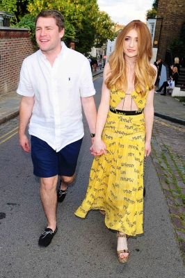Kim_Nicola_arriving_at_Burgh_House_Hamstead_Museum_24_07_11_281129.jpg