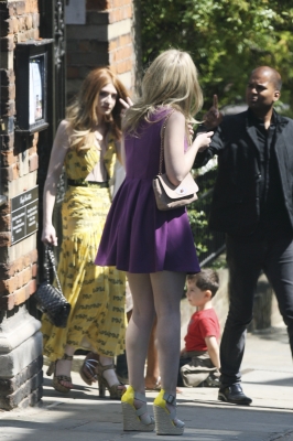 Kim_Nicola_arriving_at_Burgh_House_Hamstead_Museum_24_07_11_281829.jpg